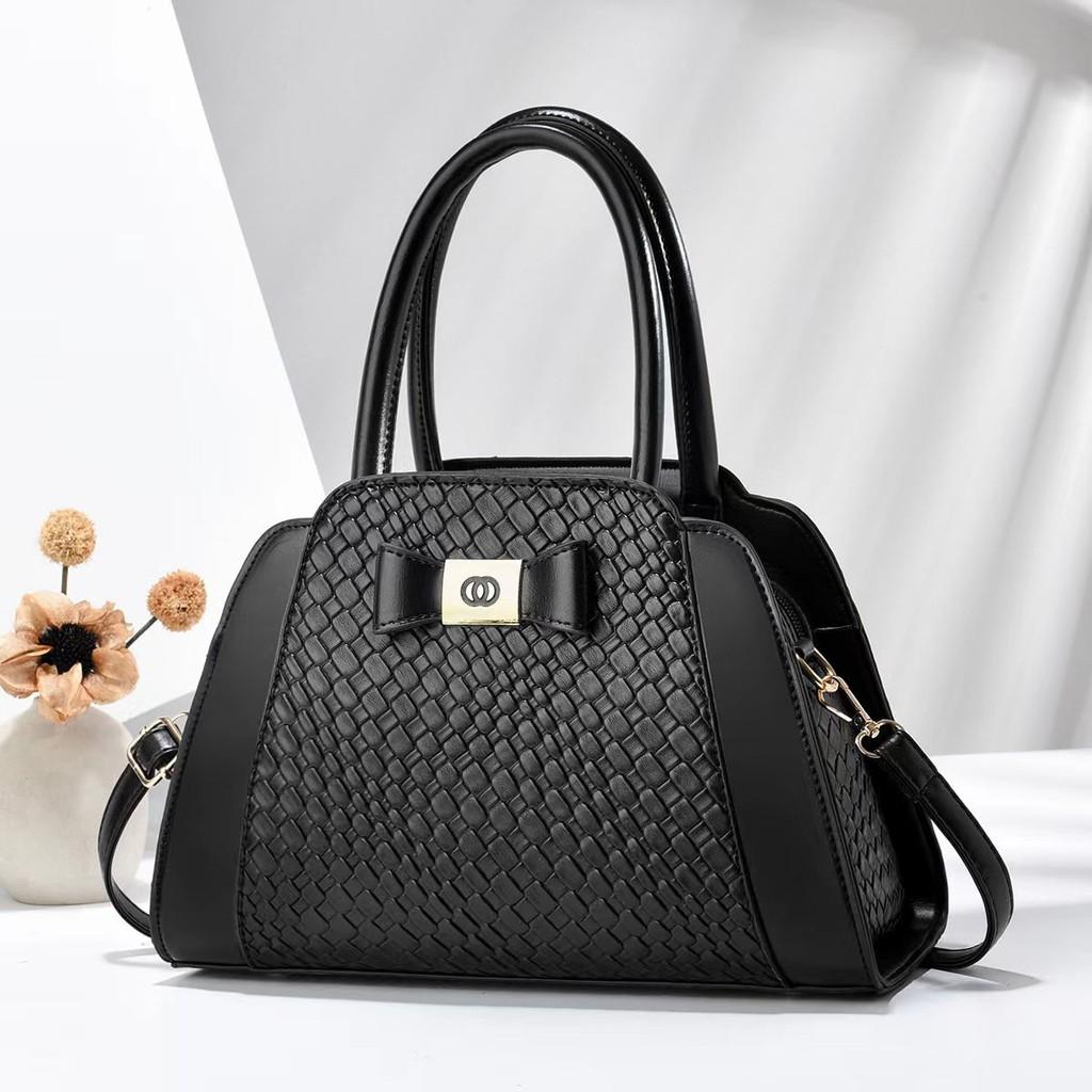 Fashionable Green Medium Sized Pu Shoulder Bag Featuring Trendy Leopard Print Black