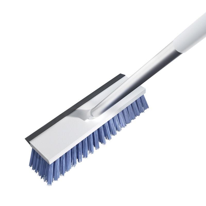 Extended Dual-Purpose Floor and Car Wash Brush