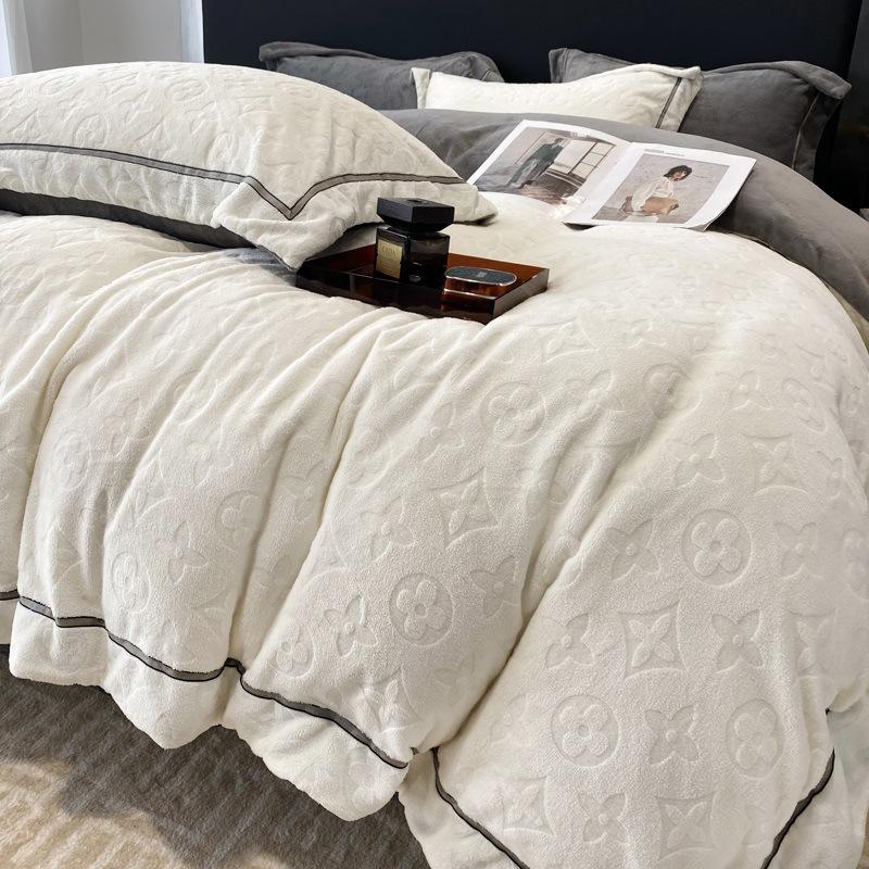 

Winter Double-Sided Thickened Milk Flannel Bed Four-Piece Set Coral Fleece Bed Sheet Thousand Bird Grid Fleece Quilt Cover 1.2m 3pc 150x200 quilt