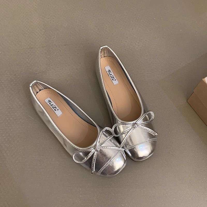 Storlek 35-43, damaskor i stora storlekar, mild kvällsbris rosett franska enkelskor damers vår och sommar nya platta mössor