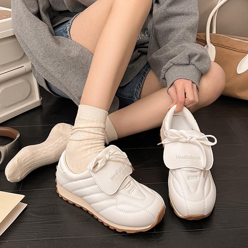 Dexun Shoes Women's Silver 2025 New Ballet Single Shoes Sports Versatile Flat Casual Women's Shoes Forrest Gump Shoes Sports Shoes