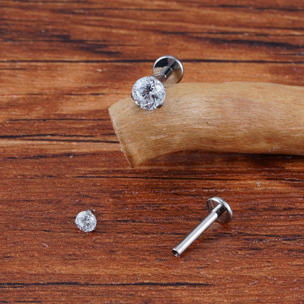 Right Grand ASTM F136 Titanium 2.5/3/4mm CZ Labret Stud 16G Tragus Helix Cartilage Conch Flatback Earlobe Piercing Body Jewelry