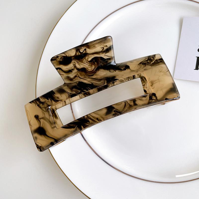 

Unique Geometric Patterned Acrylic Hair Claw Clip For Women In Vintage Shades 10cm Ink Black