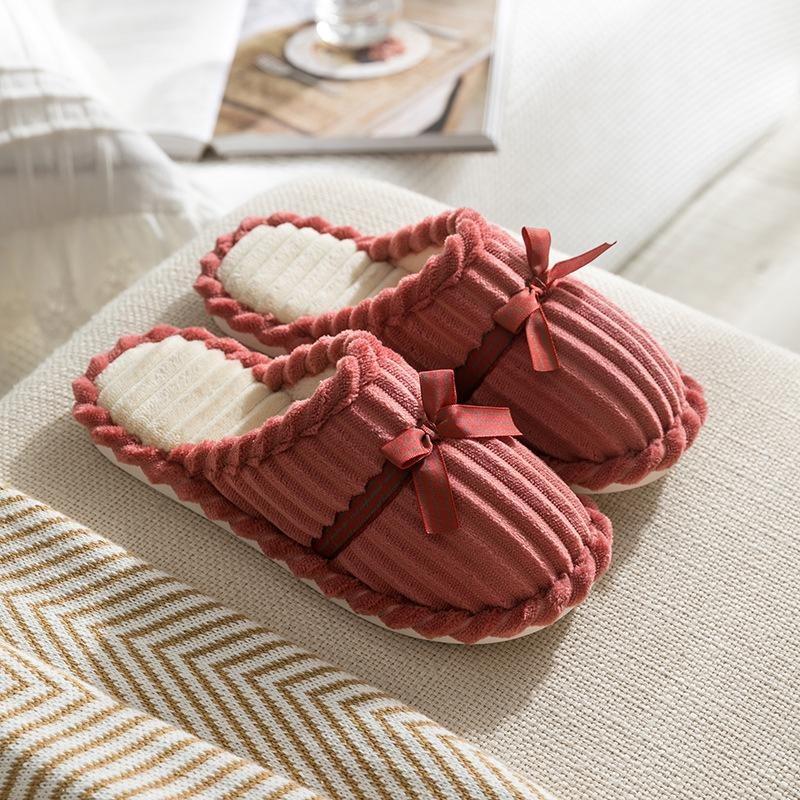 Cotton Shoes and Slippers Are Anti-slip Indoors and Keep The Furry Home Warm