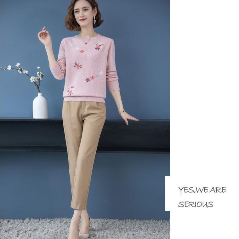 Women's Crew Neck Sweater Embroidered Loose Pullover Knitwear Soft Stretch Knit Top Spring Autumn