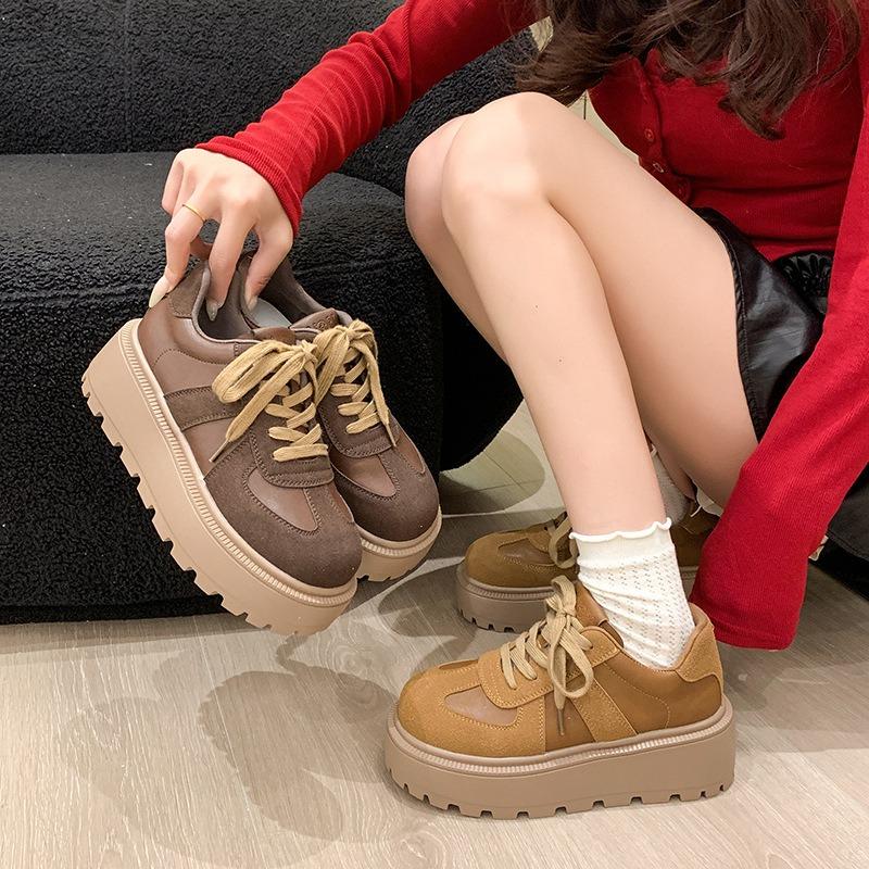 Muffin Platform Heightening Shoes Children's New Autumn and Winter Brown Retro Small Casual Board Shoes
