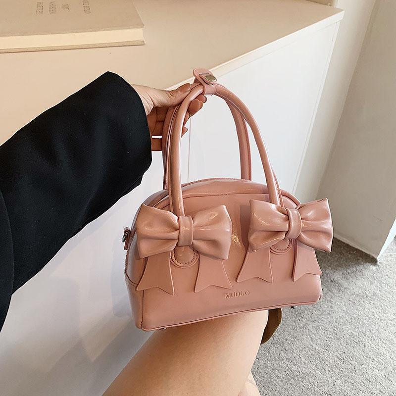 IELGY With Bow Commuter Underarm Bag Spring Summer Portable One-Shoulder Bowling Pillow Bag