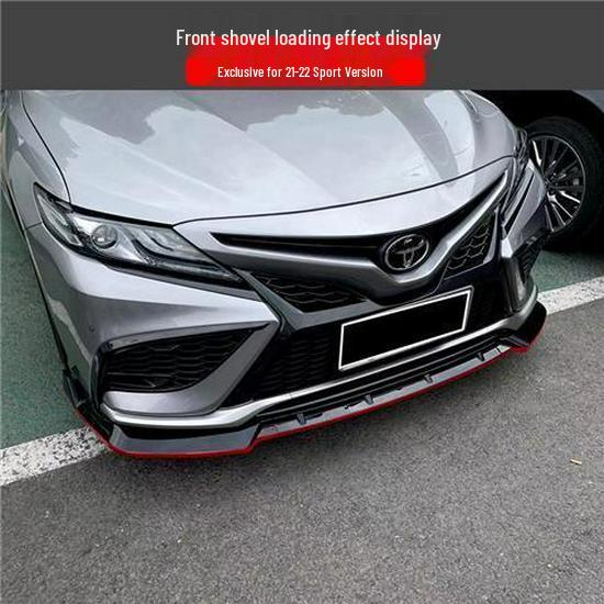 Zadný difúzor Toyota Camry 2018-2022 s navigačnými svetlami