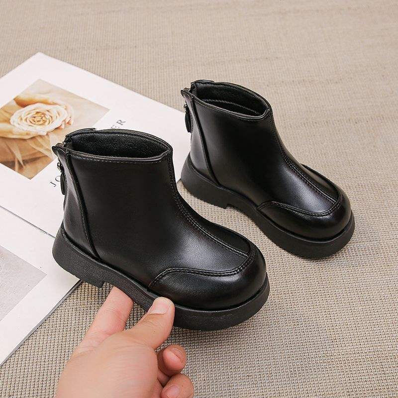 

Children s Martin Boots Girls Boots Leather Boots New 2025 Short Boots Baby Boys Fleece Shoes Autumn and Winter British Style Size 28 [inner length of the shoe 17.3 cm]