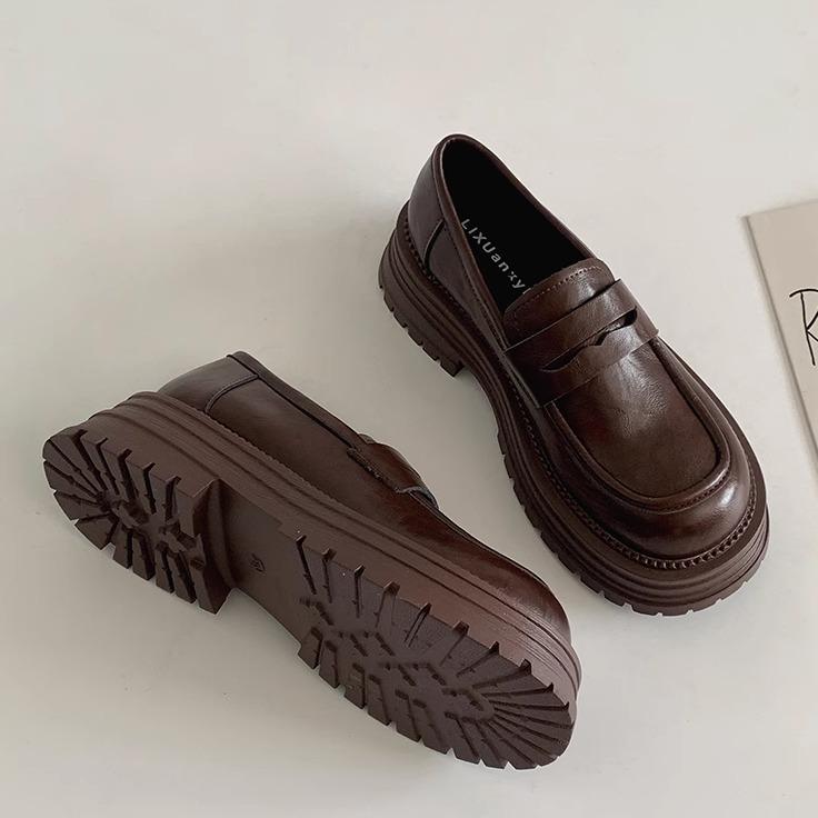 Fashion Commuter British Style Platform Small Leather Shoes Women's 2025 New Autumn and Winter Versatile Skirt One Pedal Loafers