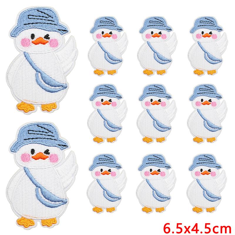 10pcs /Lots Cute Duck Embroidered Applique Cartoon Animal Duck Patch Iron On Patches For Clothing Decoration Diy Hats Bag Sticker