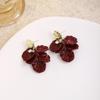 Autumn/Winter Luxury Socialite Style Drop Earrings: Silver Needle French Red Shell Flower Design