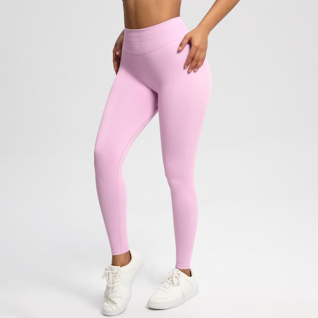 High-Waisted Peach Seamless Yoga Pants for Women - Hip-Lifting, Three-Section Design for Fitness & Running