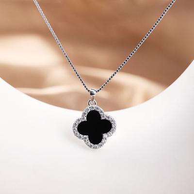 Collana Agata Quadrifoglio per Donna Catena Clavicola Casualelegante Più Facile da Abbinare Ciondolo Gioielli da Donna