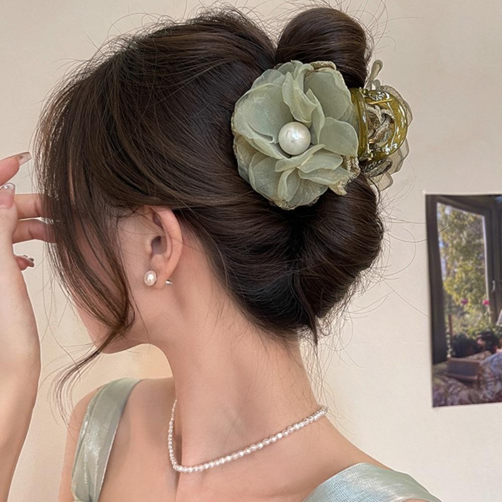 

Sweet Flower Hair Clip Korea Side Clip Fashion Shark Hair Clips Women