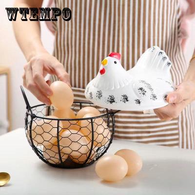 Ornamento a forma di gallina in ceramica e ferro Cesto porta uova e frutta Cesto in rete metallica di pollo carino Ciotole porta frutta e verdura per soggiorno Scaffale creativo da cucina