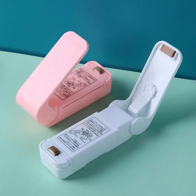 Miniaturowa maszyna do zgrzewania torebek termicznych Zgrzewarka do opakowań Torebki termiczne z tworzywa sztucznego Zamknięcie torby na żywność Przenośna zgrzewarka Zgrzewarka do pakowania żywności