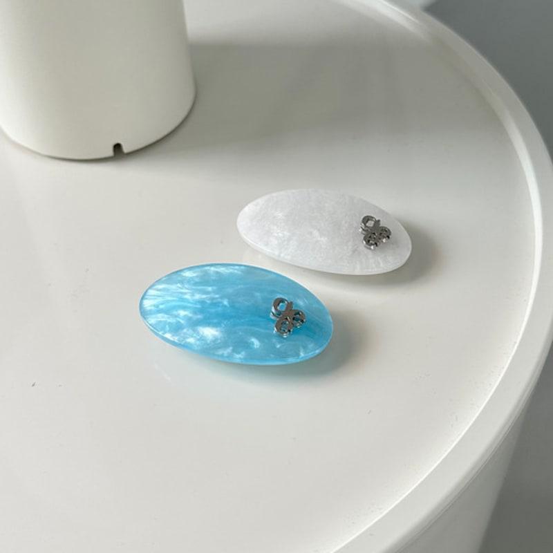 Geegee Oval Hair Pin - White