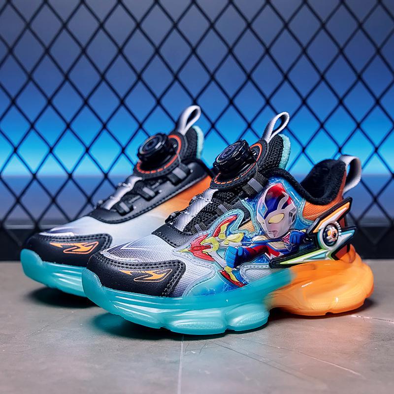 Boys' 2025 Winter Cartoon Sports Luminous Light-Up Shoes: Warm, Anti-Slip, Plus Velvet