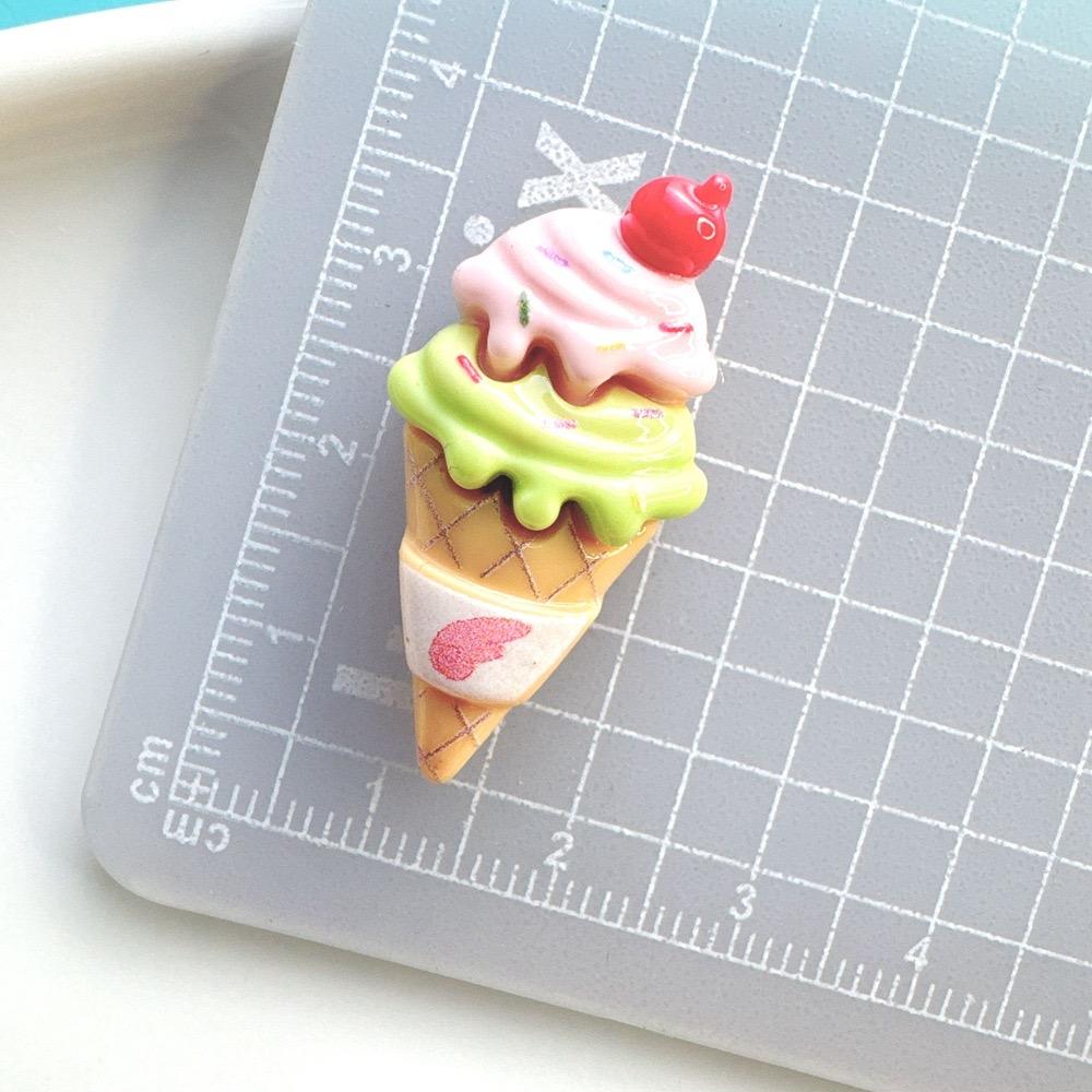 10Pcs New Cute Cartoon Unicorn, Rainbow, Ice Cream Series Flat Back Resin Cabochons Scrapbooking DIY Jewelry Craft Decoration