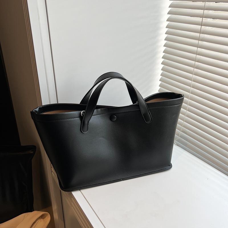 Premium commuter bag women's new fashion versatile messenger bag summer hand-held child and mother bucket bag