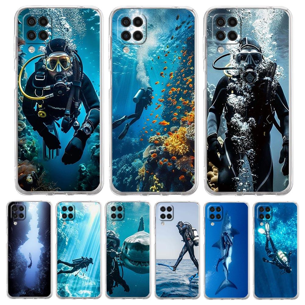 Phone Case For Samsung Galaxy A13 A33 A35 A55 A73 A53 A23 A51 A71 A21S A72 A31 A41 A05s A03S A15 A25 5G Clear Cover Diver Diving