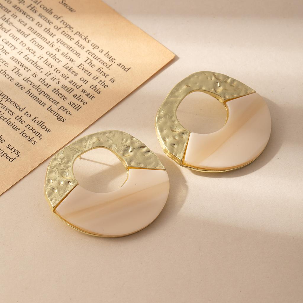 Goldfarbene Spleißung Runde Smudging Essigsäure Übertriebene Ohrstecker Bernstein High-End Nischen-Ohrringe Damen