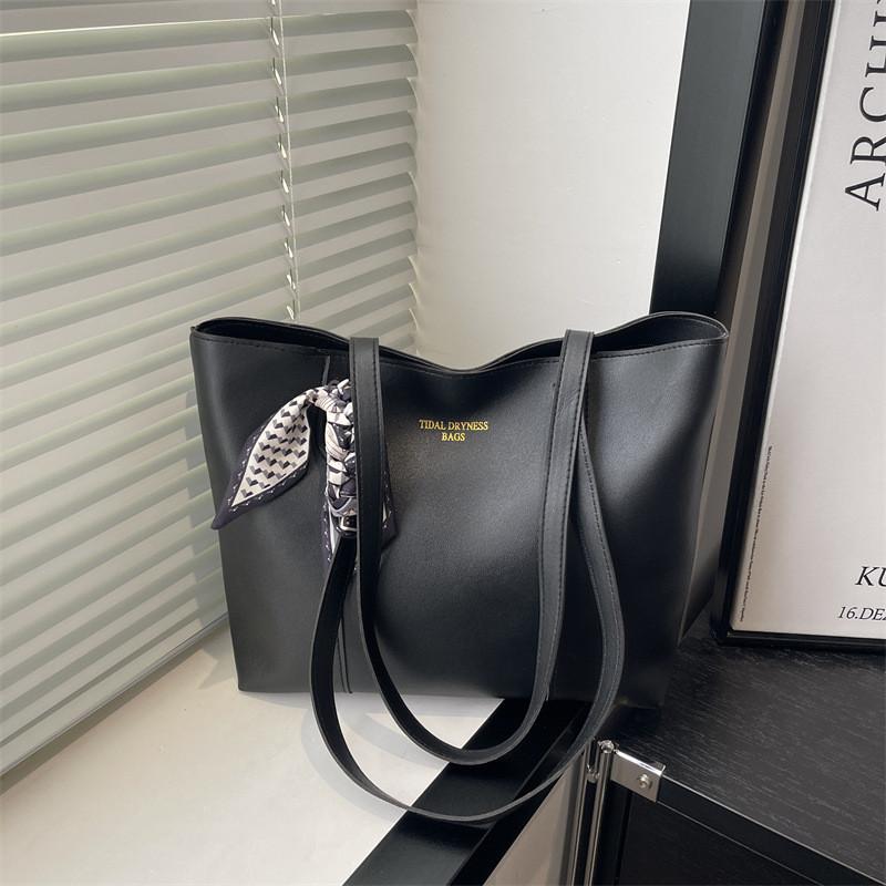 

Womens Large Pu Tote Bag With Double Straps And Zipper Closure For Daily Use чёрный