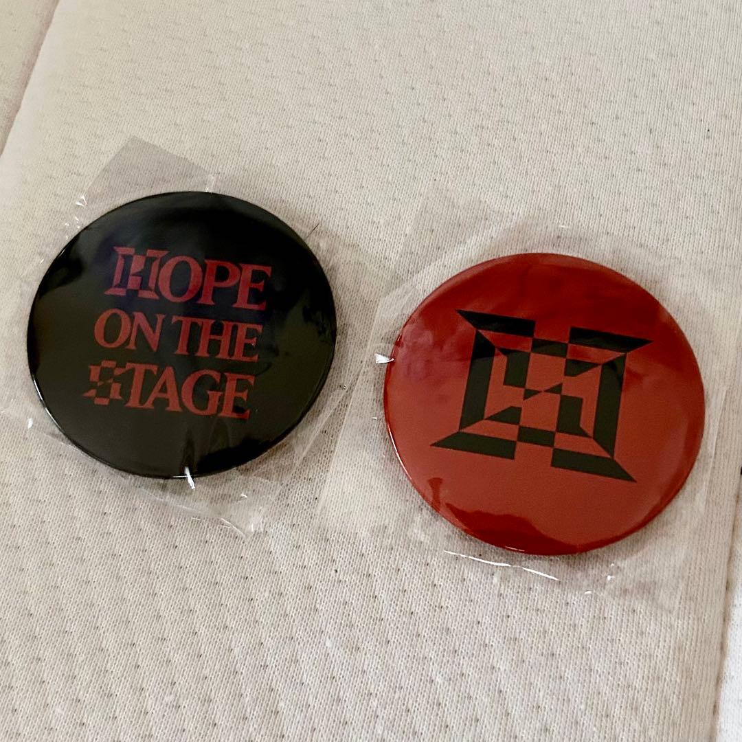 

[Б/У] HOPE ON THE STAGE Капсульная игрушка Значок jhope Hobi BTS