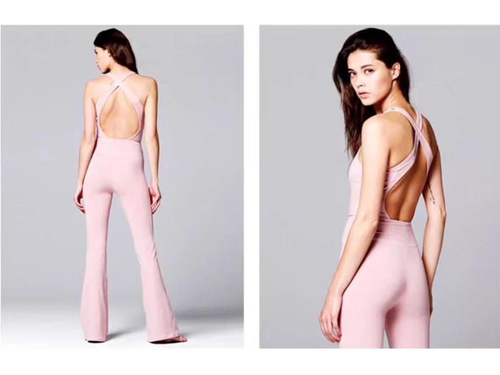 Women’s Colorblock Sports Jumpsuit - Nude-Feel, Slimming, Flared Yoga Outfit