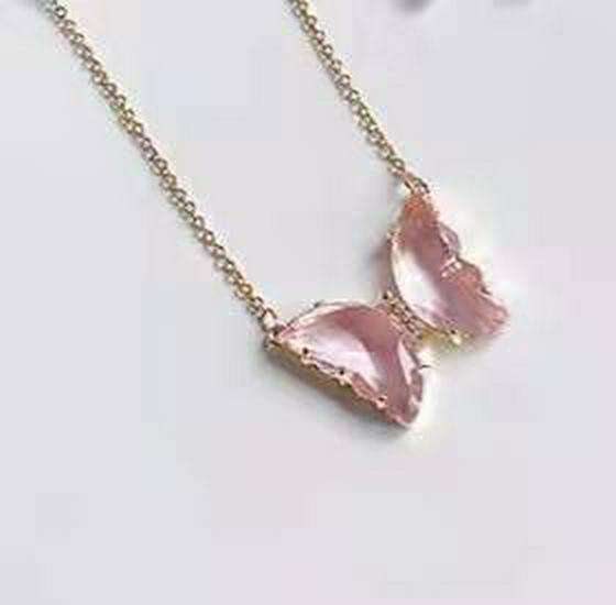 2022 Crystal Butterfly Clavicle Chain Necklace: Chic & Stylish Short Choker Pendant for Women