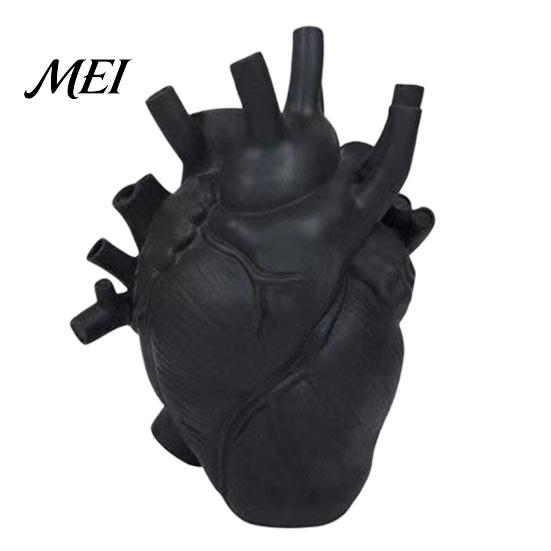 Decorative Resin Vase Heart Shaped Flower Vases, Vase, Creative Holder, Modern Art Durable Arranger Style for Home Wedding Valentine Gift Desktop