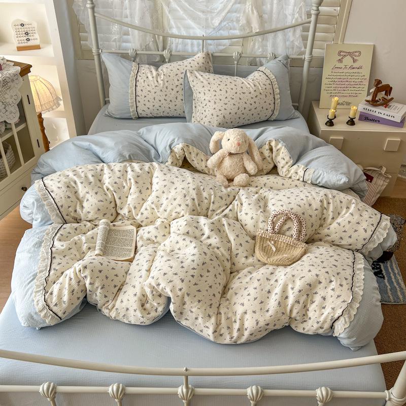 Korean Style Lace Skin-Friendly Double Layer Gauze Printed Bedding Set - Three or Four Pieces