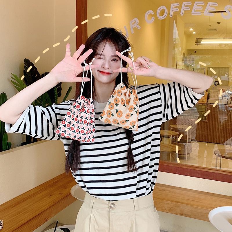 Retro Travel Storage Bag Mini Cosmetic Pouch Cute Pouch with Drawstring Travel Portable Cosmetic Lipstick Bag Makeup Handbag