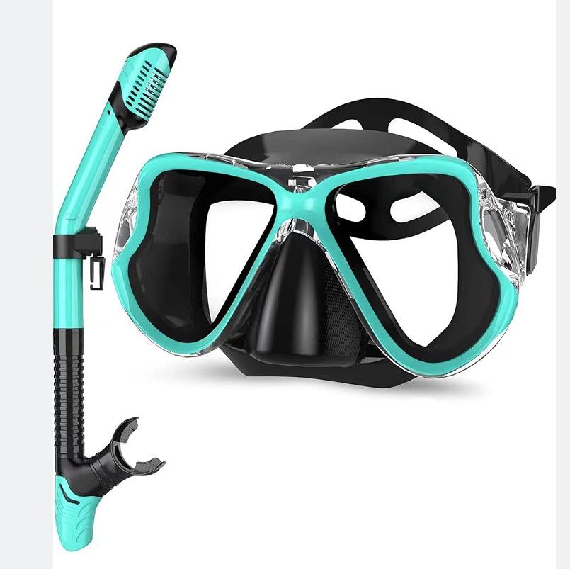 

Маски для снорклинга для кристально чистого обзора. Необходимое снаряжение для дайвинга. Маски, трубки и очки для приключений во время снорклинга.