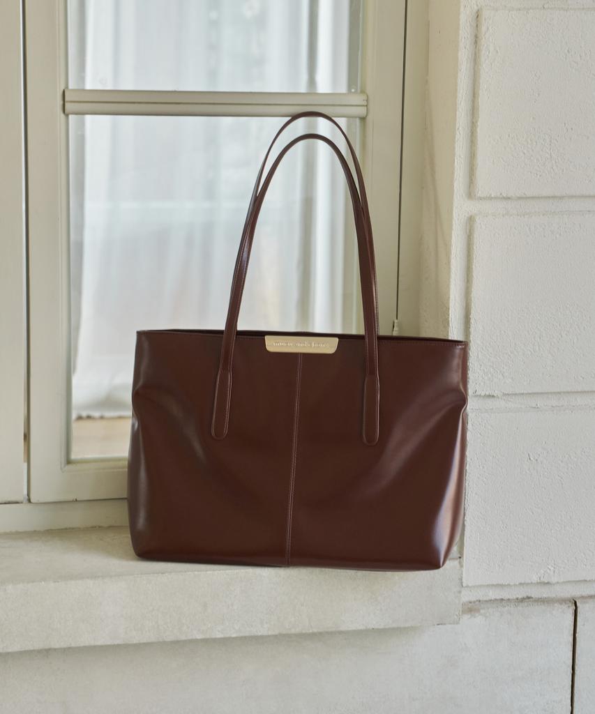 Mucu And Ebony Piene Bag _ Brick Brown