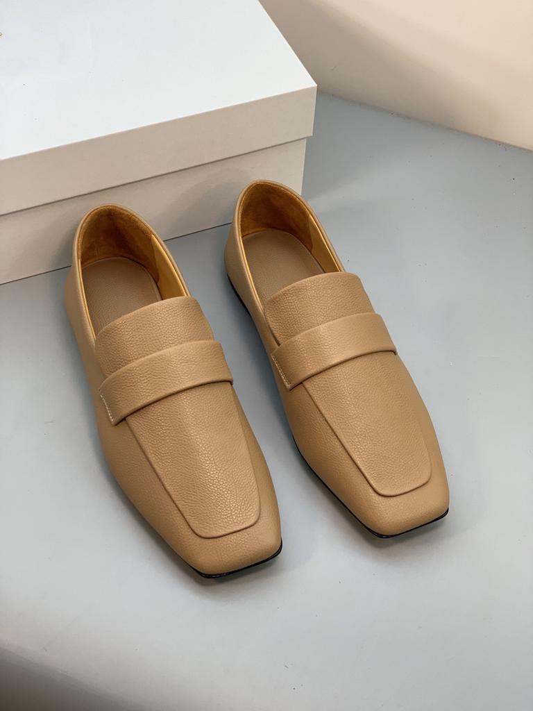 Britischer Stil quadratischer Kopf ein Pedal Pendler Loafer Lederschuhe Damen 2025 schlicht und bequem vielseitig flacher Absatz Einzelne Schuhe Freizeitschuhe