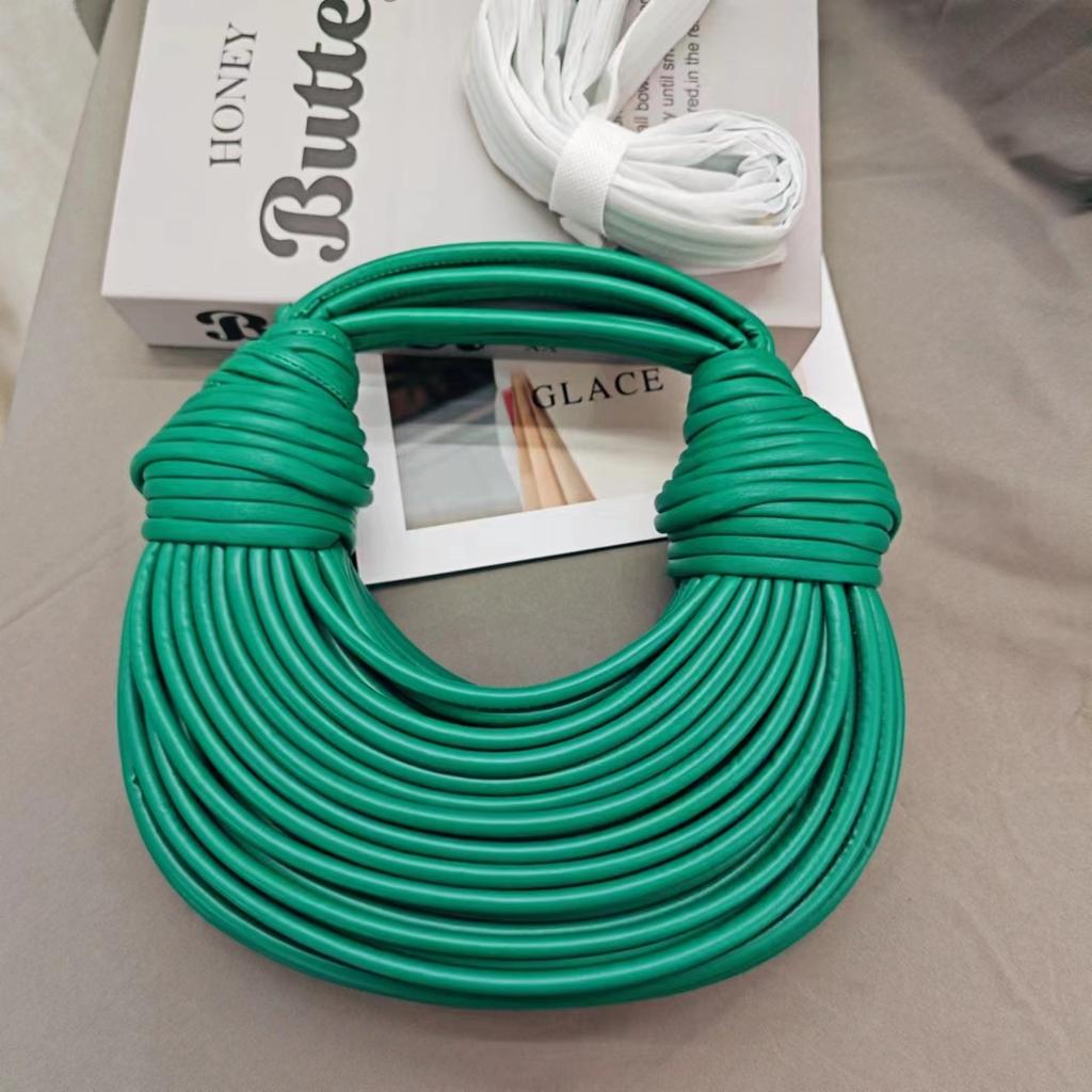 Fashion Handbag Bag Women'S High-End Niche Design Personalized Woven Noodle Bag Messenger Bag Women'S Tide