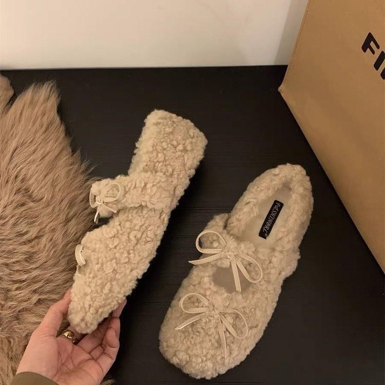 

Internet celebrity bow Mao Mao Mao shoes women wear 2025 winter new fashion Korean version flat bottom shallow mouth Doudou shoes 40 абрикосовий