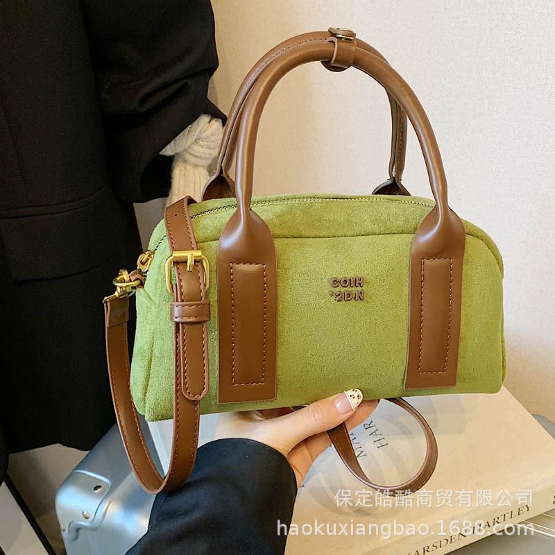 Vintage suede bag women's 2025 new exquisite going out handbag premium commuter shoulder messenger bag