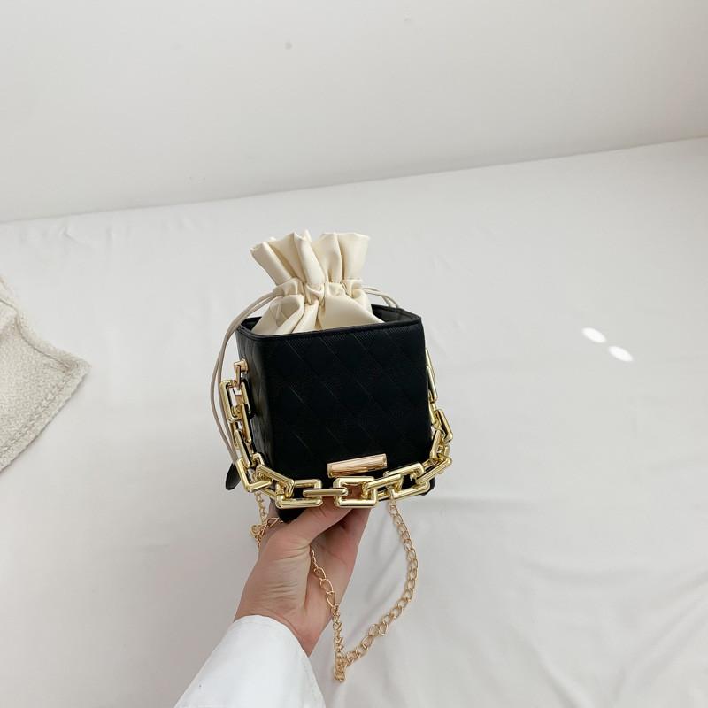 

Stylish Quilted Bucket Bag With Chain Strap For Women In Black White Pink And Blue Colors