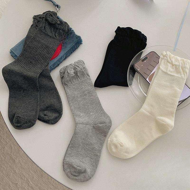 Lady Spring Solid Color Lace Pleated Bubble Mouth Tube Pile Pile Socks
