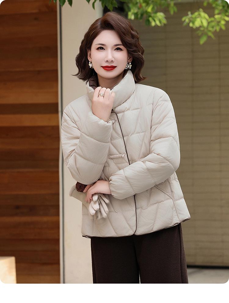 Stylish Winter Cotton Padded Jacket for Short Stature Mothers - Warm, Thin, and Perfect for Middle-aged and Elderly Women