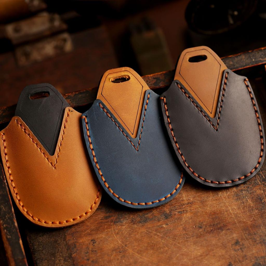 Leather Key Cover Is Suitable for Changan Suzuki Key Cover, Leather Pure Handmade High-end Car Key Bag Protective Cover.