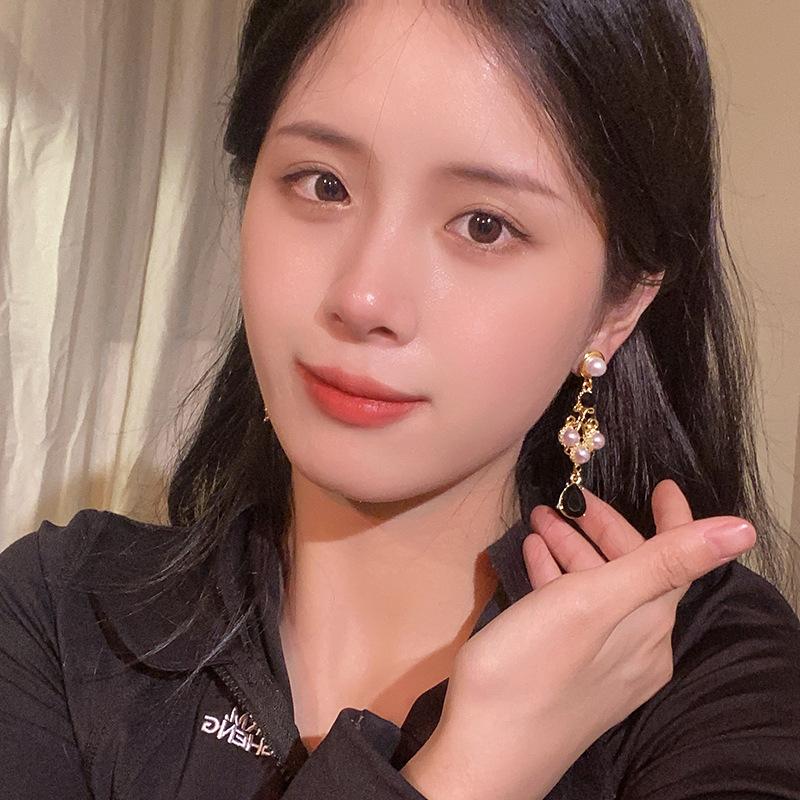 Gericht Retro Barock Modische Edle Perle Wasser Tropfen Schwarz Diamant Ohrringe Ohrringe