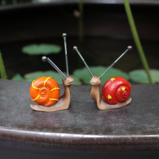 4Pcs Colorful Snail Figurine Spring Tentacles Snail Statue Resin Animal Sculpture Outdoor Garden Lawn Yard Flower Pot Decoration Ornament