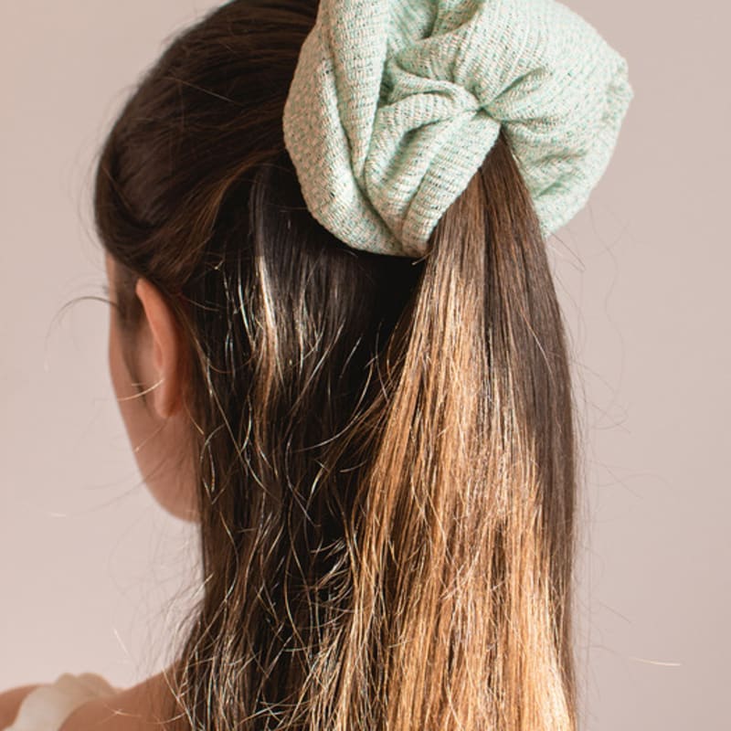 L’OMBRILLANT Mint Tweed Big Scrunchie