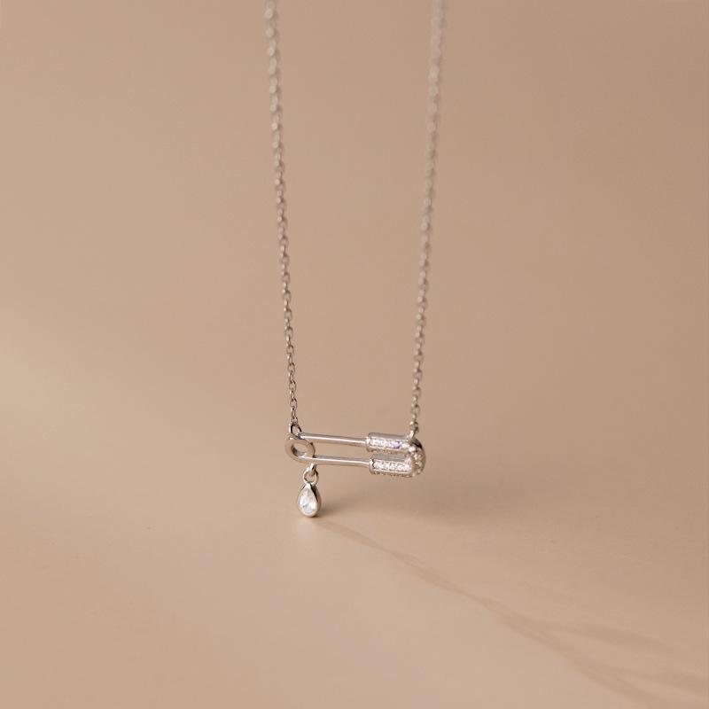 Sterling Silver Pin Clavicle Pendant Necklace Women Charming Personality Zircon Elegant Wedding Paper Clip Jewelry