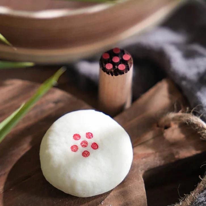 Wood Cake Chinese Traditional Seal Baking Cookie Cake Steamed Moon Dessert Accessories Manual DIY Molds Stamp Pastry Mold Bun