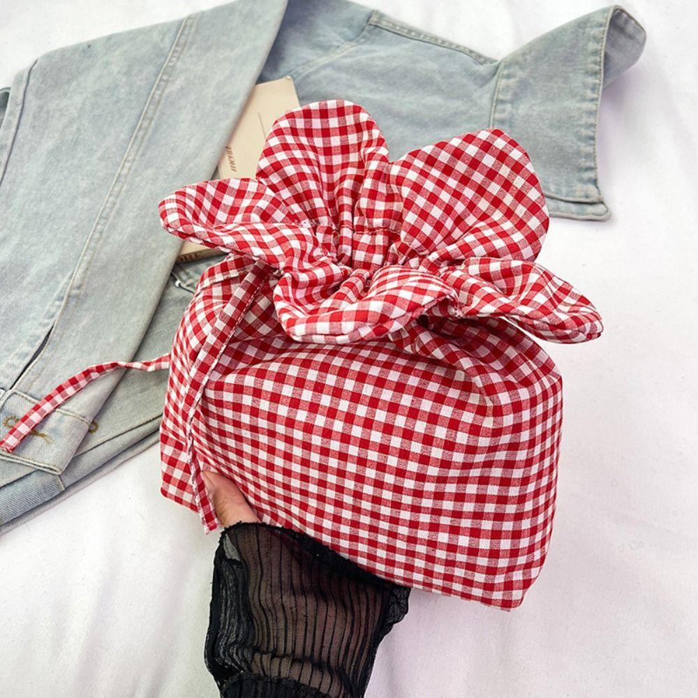 Portable Flower Drawstring Bag Cute Ins Shoulder Bag Literary Plaid Flower Crossbody Bag  Vacation